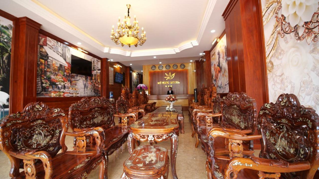 Khách Sạn Mỹ Ngọc Buon Ma Thuot Exterior foto