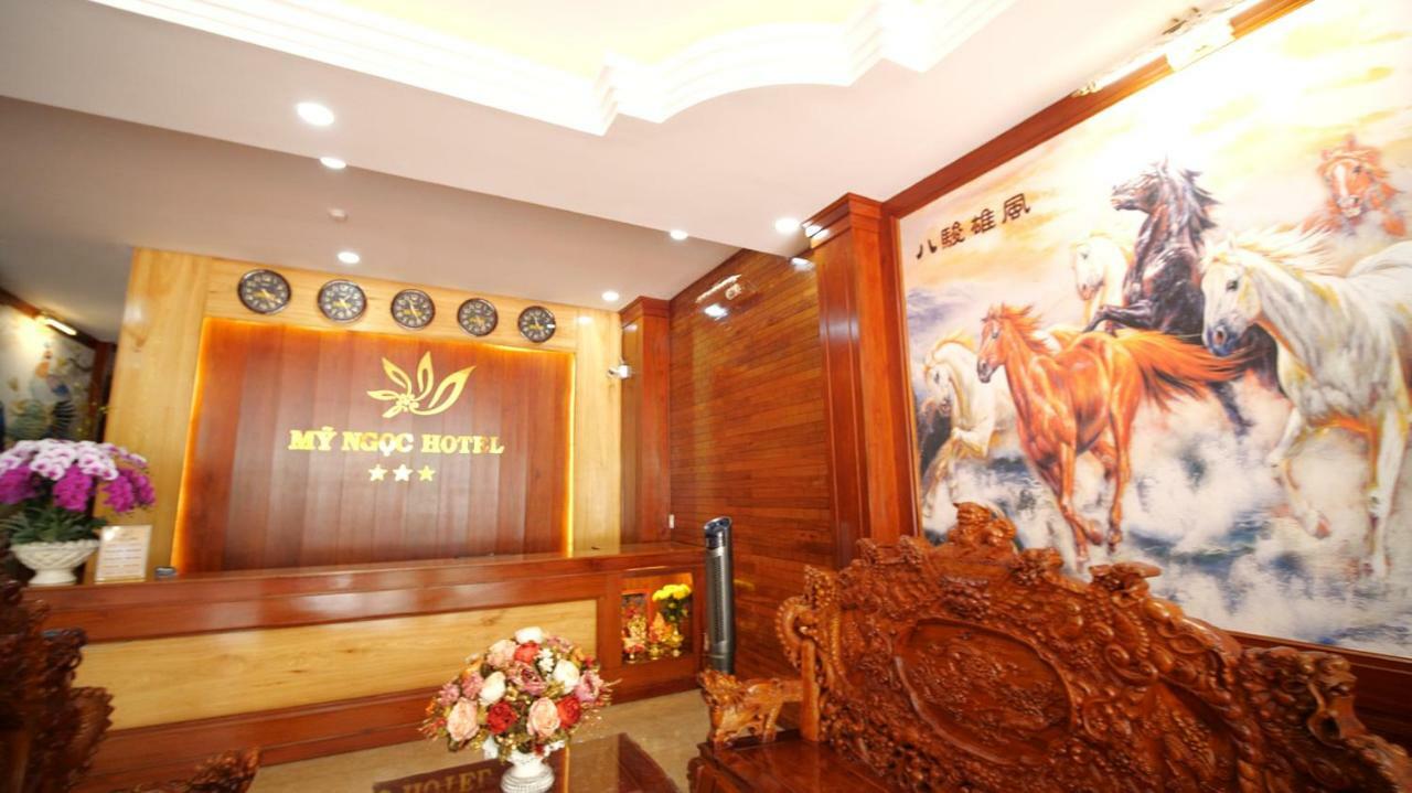 Khách Sạn Mỹ Ngọc Buon Ma Thuot Exterior foto