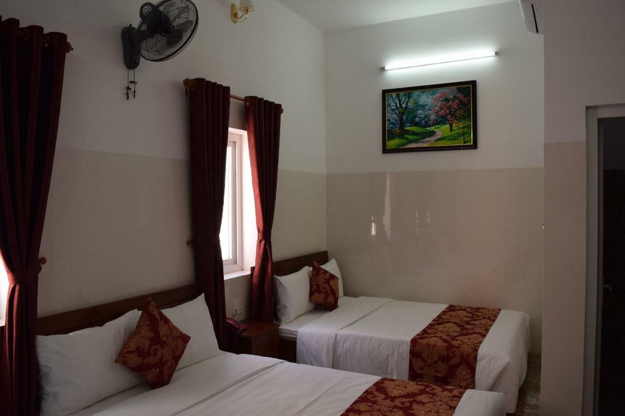 Khách Sạn Mỹ Ngọc Buon Ma Thuot Exterior foto